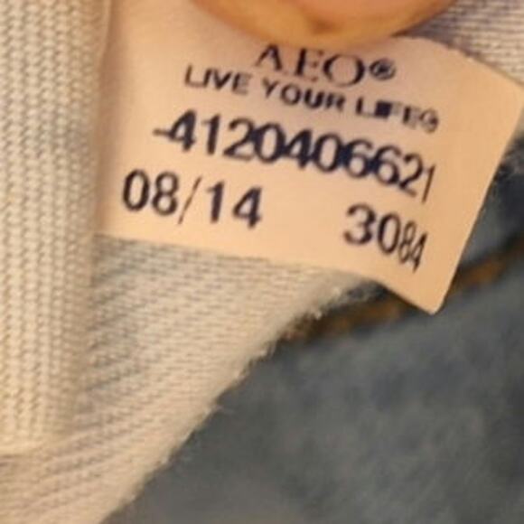 American Eagle Men's 30 x 36 Light Wash "Original Bootcut" Cotton Denim Jeans - Picture 6 of 7